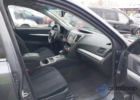 2014 Subaru Outback 2.5I Premium из США, поврежденный, VIN 4S4BRBDC5E3244470